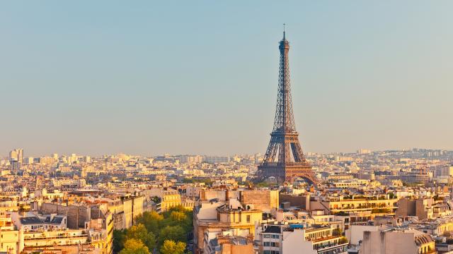 Illustrasjon av leiebil i Paris