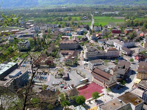 Illustrasjon av leiebil i Vaduz