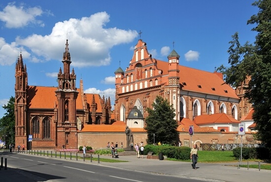 Illustrasjon av leiebil i Vilnius